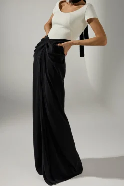 Amna Long Dress In Black-White
