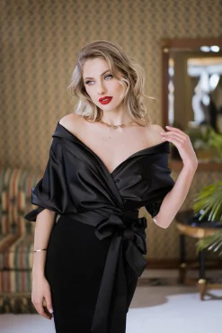 Angelina Satin Shirt In Black