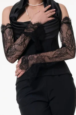 Embroidered Long Lace Gloves In Black