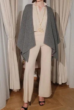 Hera Cashmere Poncho In Windsor