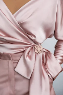 Lotus Brooch - Rose-Gold With Crystals