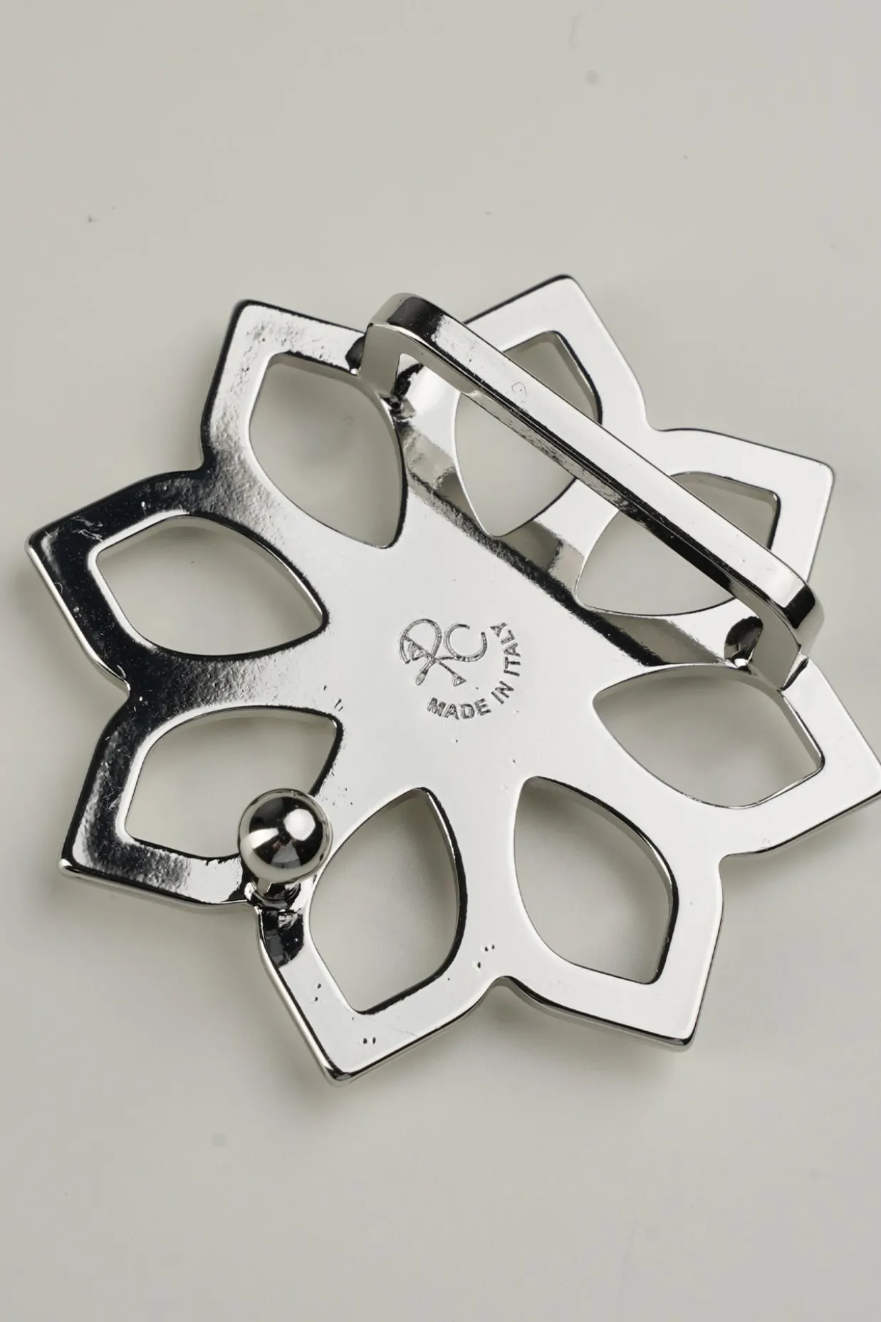 Lotus Leather Waist Belt In Saffiano Black With Silver Buckle
