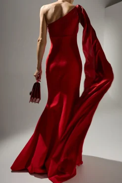 Saira Silk Cape Long Dress In True-Red
