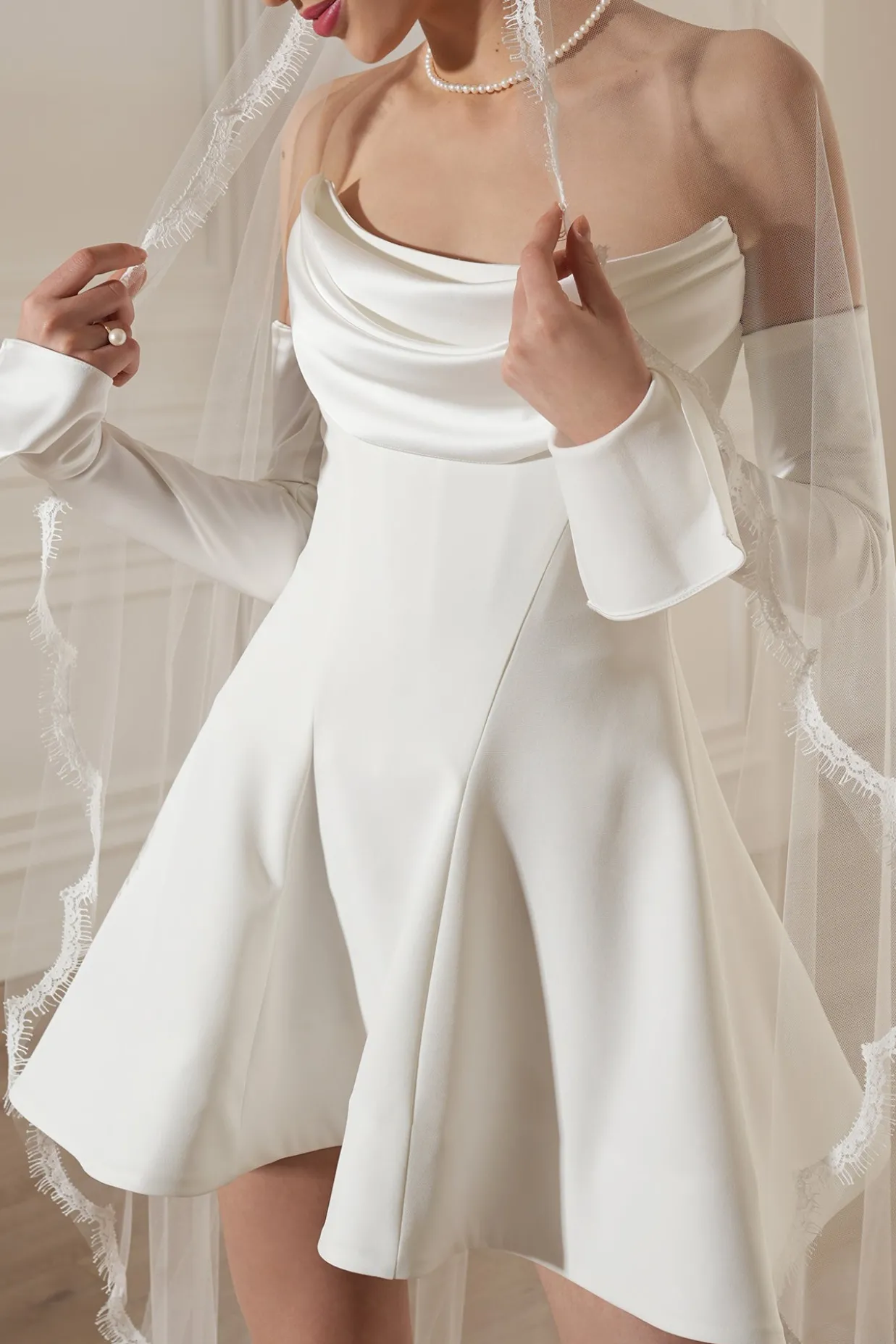 Salma Mini Crepe Dress In Off-White