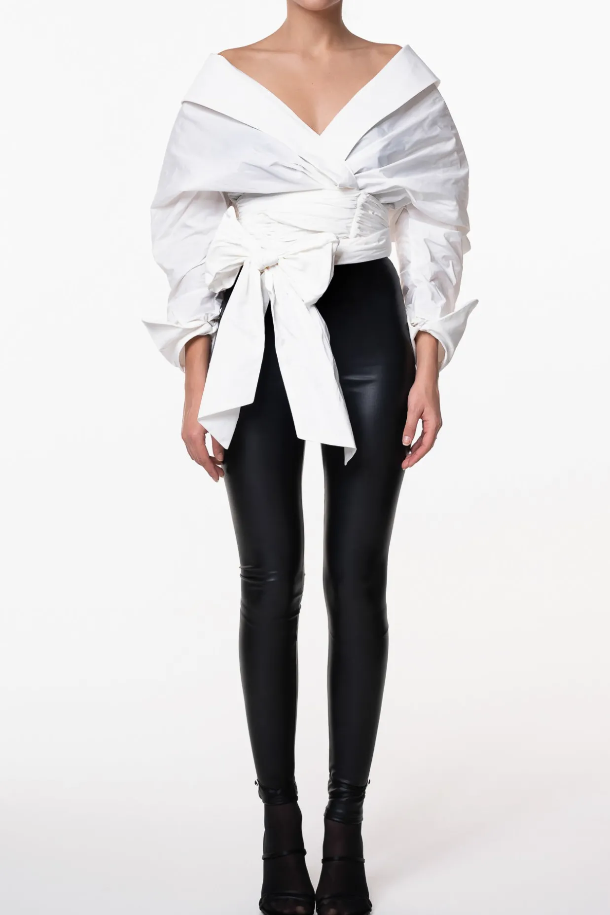 Stretchy Vegan Leather Leggings In Black