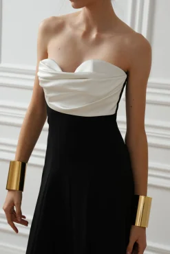 Xenis Cuff Bracelet In Gold-Plated
