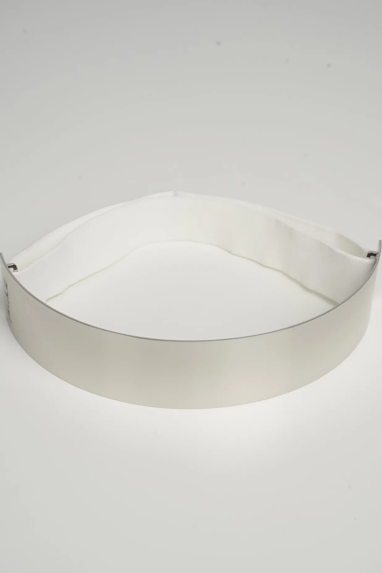 Xenis Front Metal Belt In Silver-tone